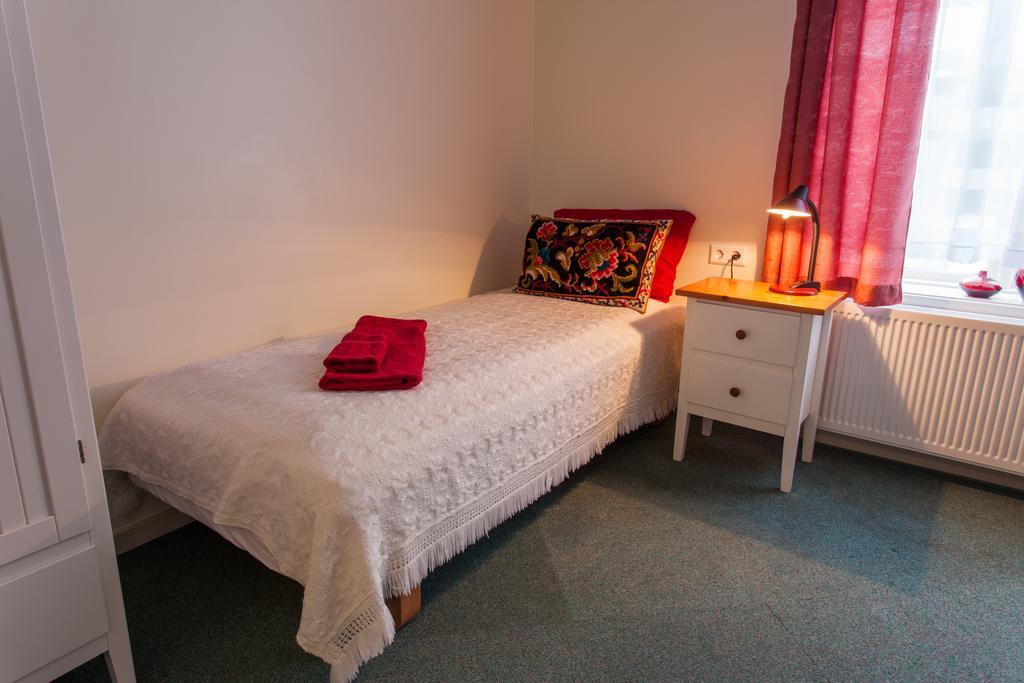 Guesthouse Gamla Ísafjörður Buitenkant foto