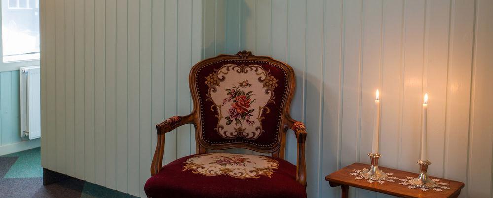 Guesthouse Gamla Ísafjörður Buitenkant foto